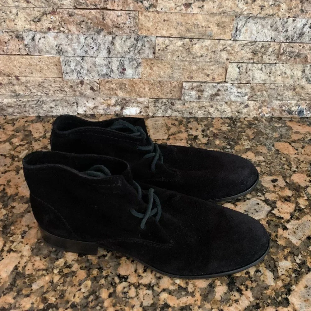 Frye new without